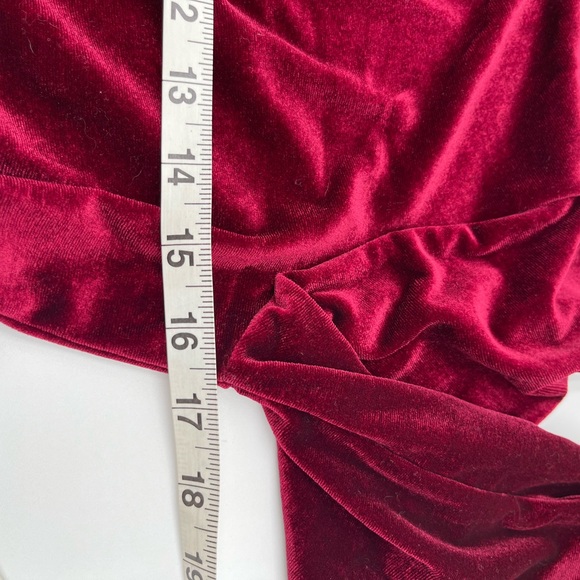 Cupshe Burgundy Velvet Dress Puff Sleeve Mini Dress Sz Small Holidays New NWT - Picture 12 of 13